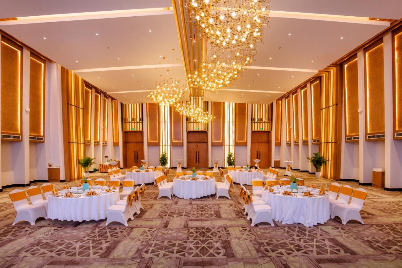 Flc City Hotel Beach Quy Nhon Exterior photo